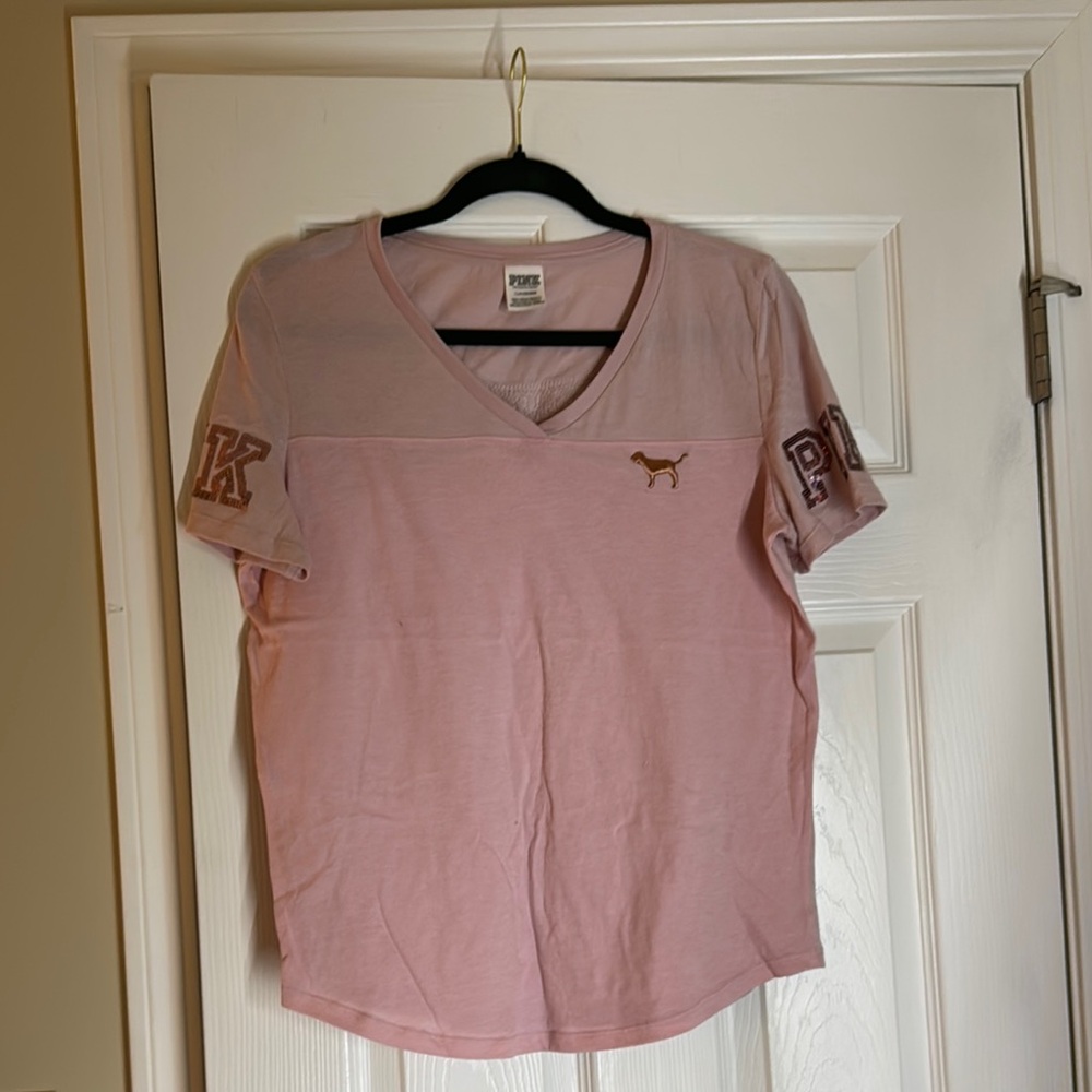 PINK Victoria's Secret V-Neck Tee